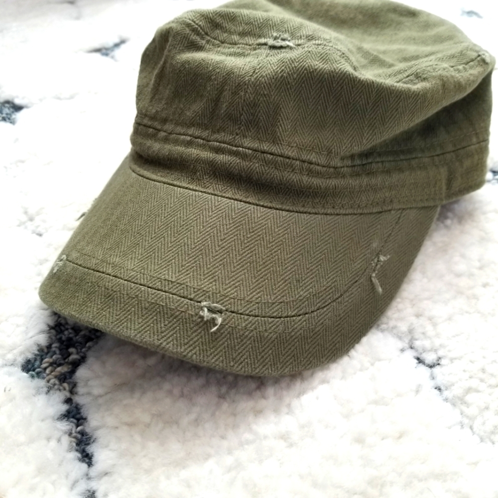 DAVID & YOUNG military style cap